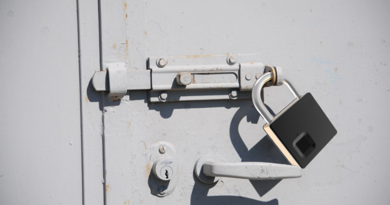 Smart Padlock -  App, Physical Key  TAPL15